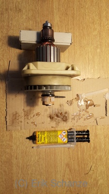 Epoxydkleber eingespritzt