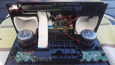 Boxen mit Filz ausgelegt