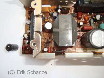 Kondensator ausgelötet