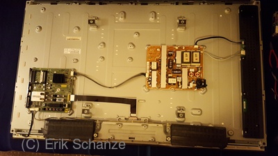 Fernseher von hinten ohne Rückwand