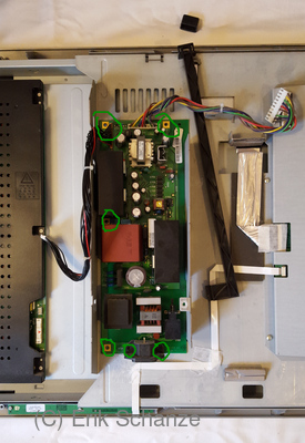 Abdeckblech entfernt