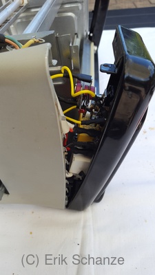 Gehäuse aufgetrennt