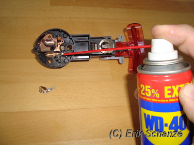 Kontakte einsprühen